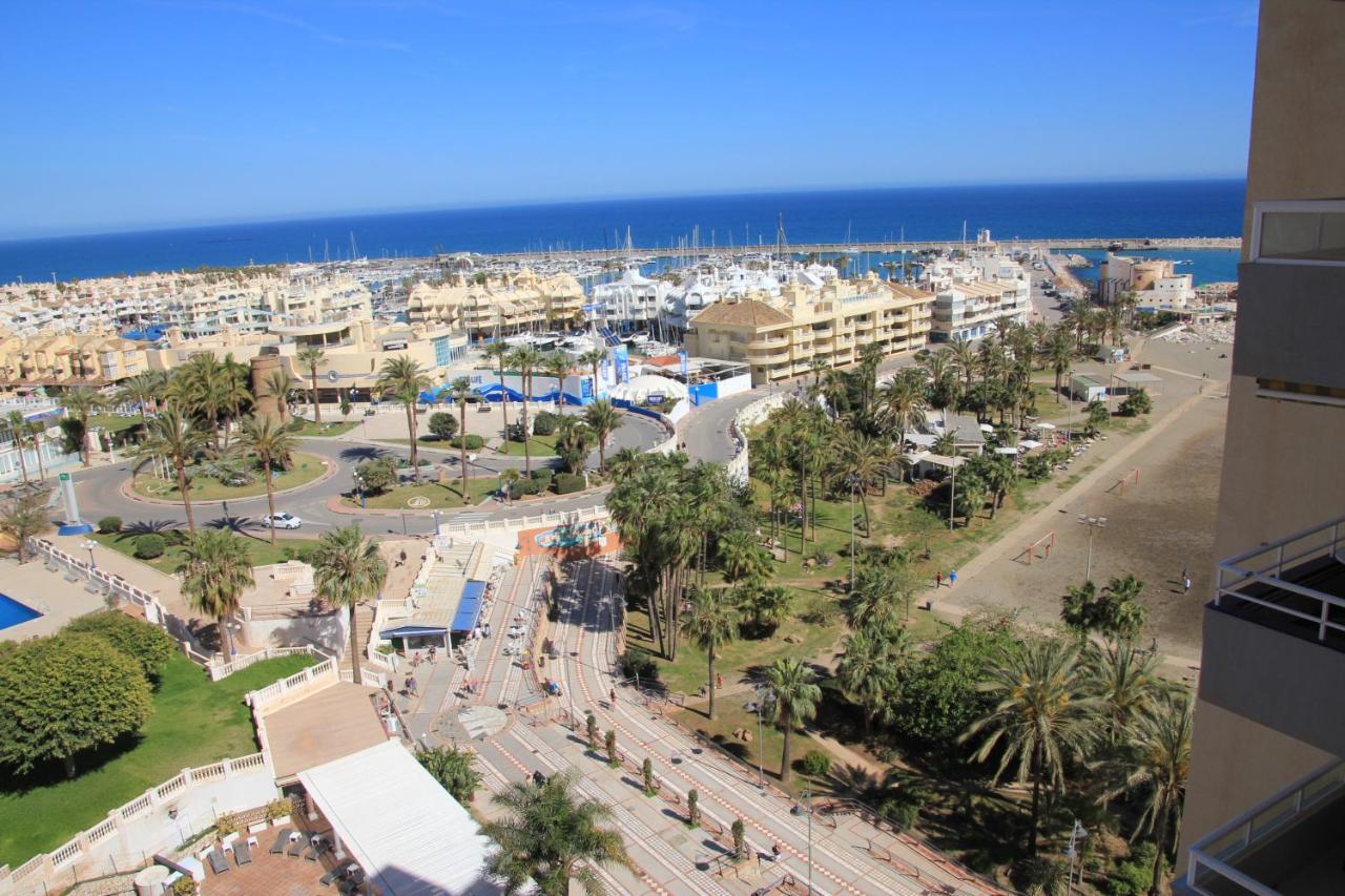 Tamarindos 30M De La Plage Lägenhet Benalmádena Exteriör bild
